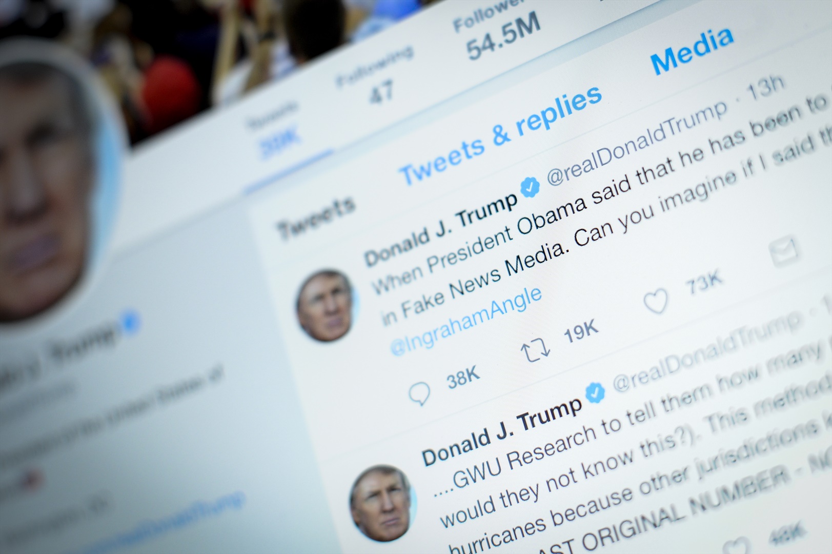 SIRO - NEWS - Fake news, Twitter rimuove 32mila account