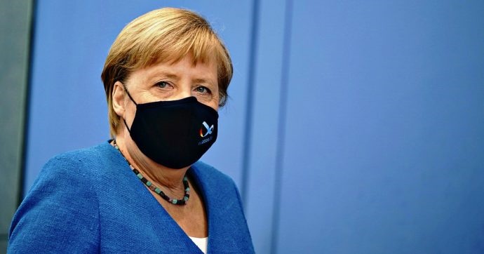 SIRO - NEWS - Covid, Merkel consiglia ai tedeschi di fare le vacanze in Italia: ‘Agiscono con grande cautela’