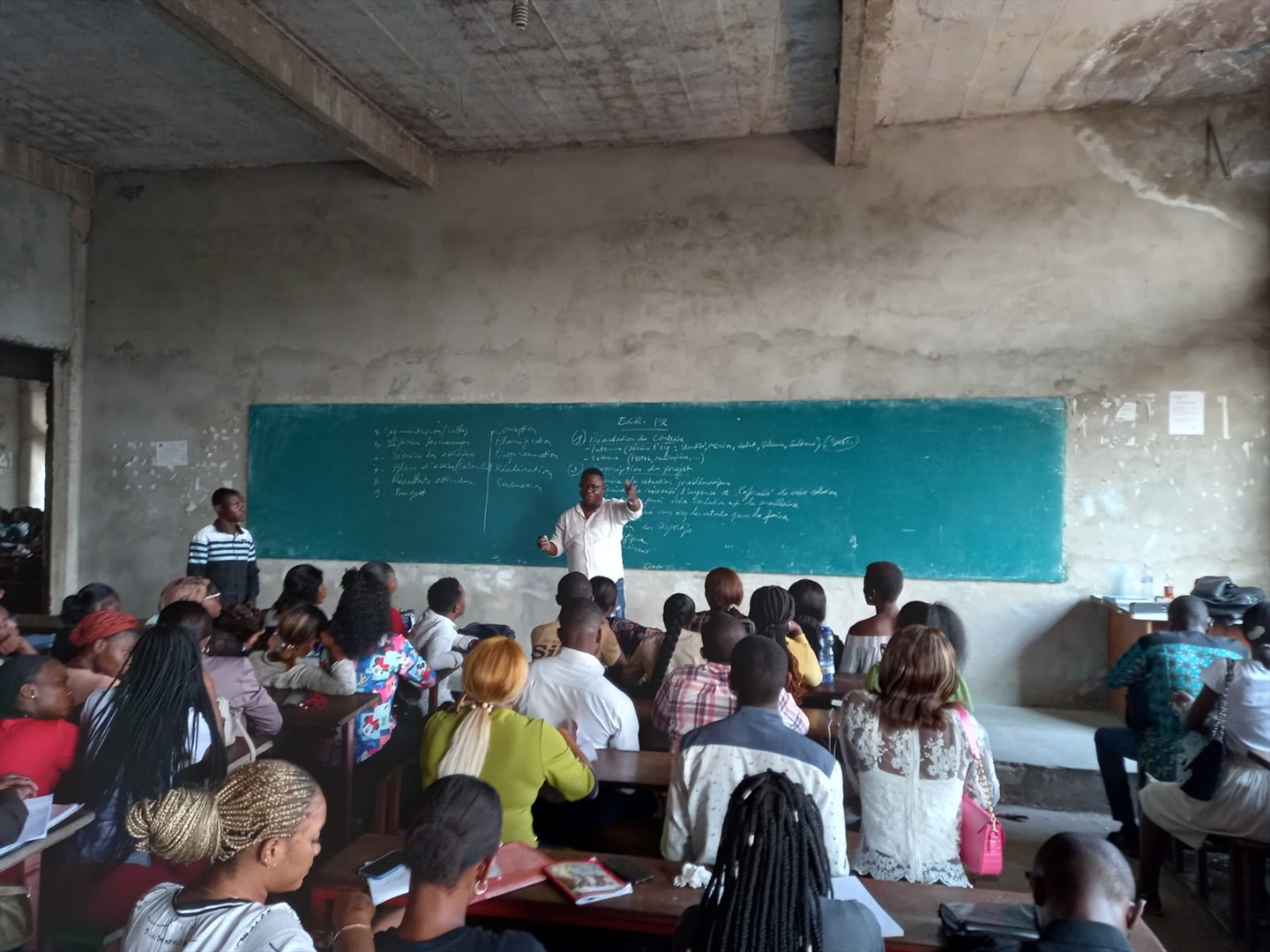 Simona Petrozzi all'Università Pedagogica Nazionale di Kinshasa